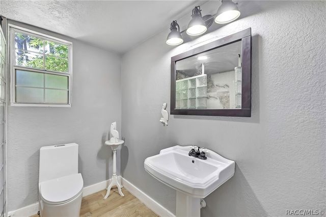 21 62nd Street, Yankeetown, FL 34498
