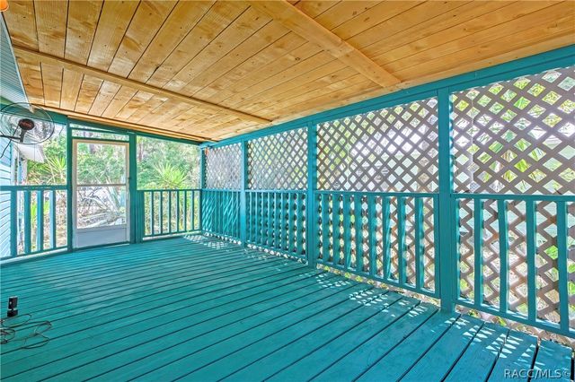 21 62nd Street, Yankeetown, FL 34498