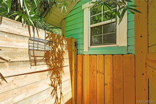21 62nd Street, Yankeetown, FL 34498