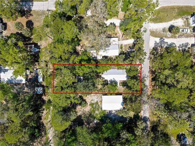 21 62nd Street, Yankeetown, FL 34498