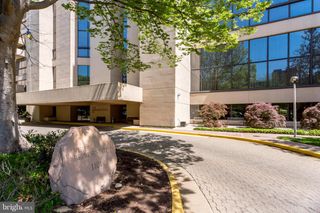 1101 S ARLINGTON RIDGE RD #114, Arlington, VA 22202