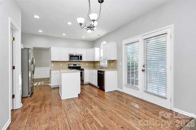 9101 Dartington Lane, Waxhaw, NC 28173