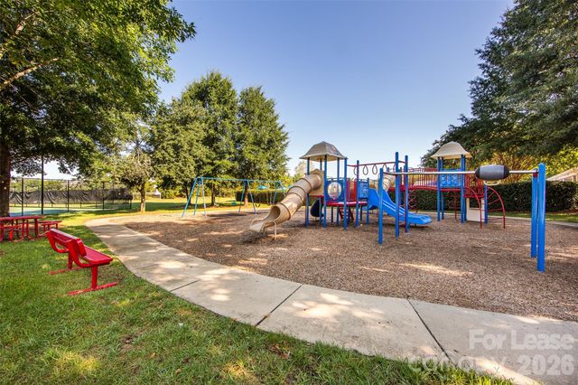 9101 Dartington Lane, Waxhaw, NC 28173