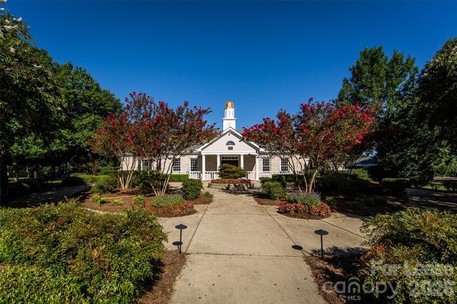 9101 Dartington Lane, Waxhaw, NC 28173