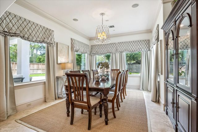 8614 Westview Drive, Houston, TX 77055