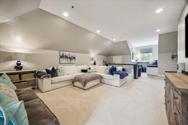 8614 Westview Drive, Houston, TX 77055