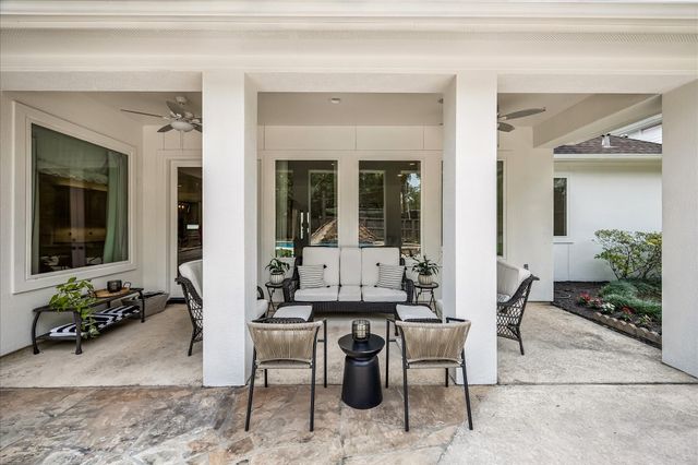 8614 Westview Drive, Houston, TX 77055