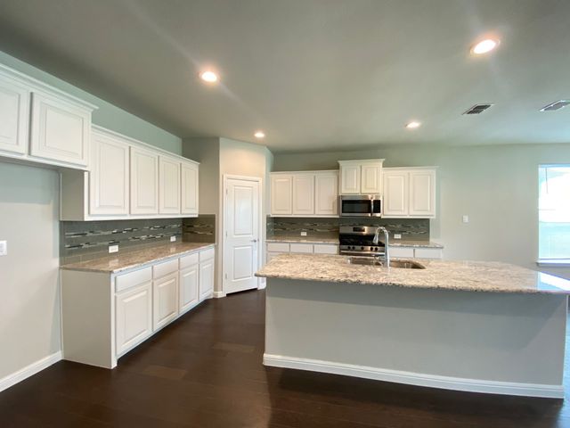 1812 Cardinal Way, Argyle, TX 76226