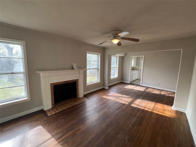 1726 N Ricketts Street, Sherman, TX 75092