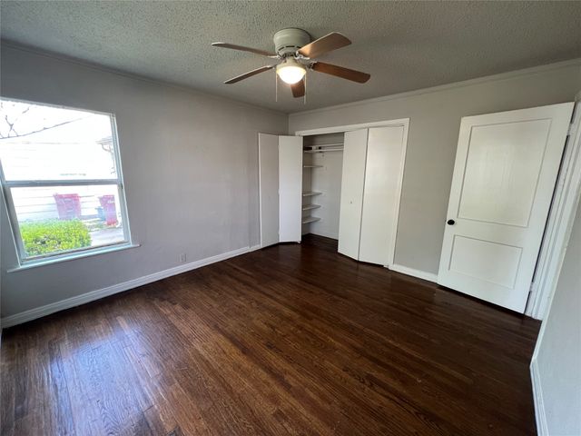 1726 N Ricketts Street, Sherman, TX 75092