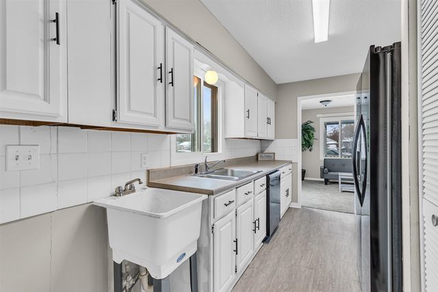 203 Dakota Street, Ypsilanti, MI 48198