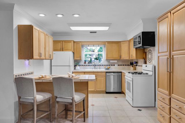 145 Plantation Boulevard, Plantation Key, FL 33036