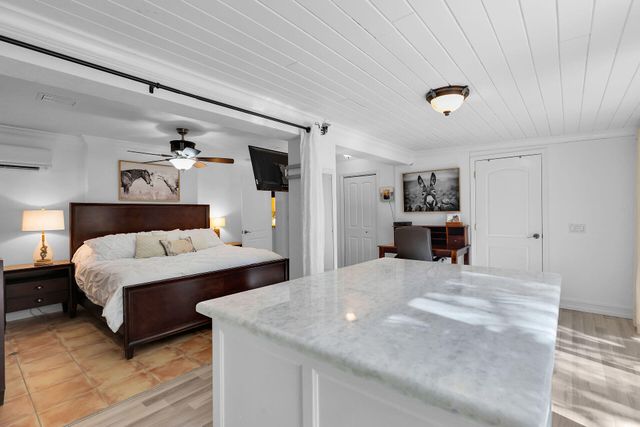 145 Plantation Boulevard, Plantation Key, FL 33036