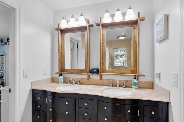 145 Plantation Boulevard, Plantation Key, FL 33036