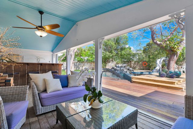 145 Plantation Boulevard, Plantation Key, FL 33036