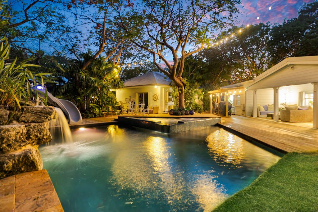 145 Plantation Boulevard, Plantation Key, FL 33036