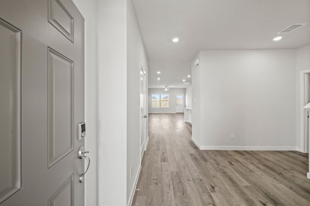 314 Bennett Street, Angleton, TX 77515