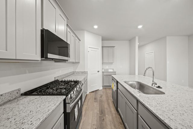 314 Bennett Street, Angleton, TX 77515