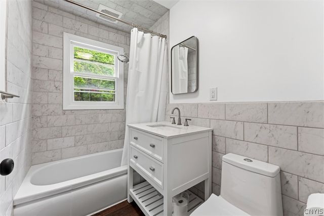 10 South Ten Eyck Avenue, Cazenovia, NY 13035