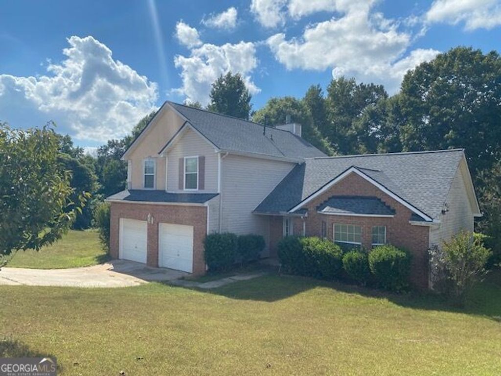 713 Burtons Cove, Hampton, GA 30228
