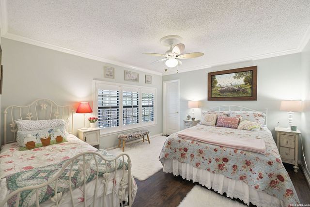 1435 E ZIPP RD, New Braunfels, TX 78130