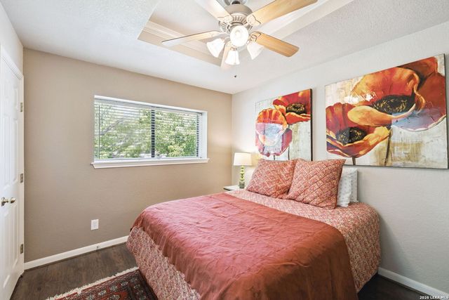 1435 E ZIPP RD, New Braunfels, TX 78130