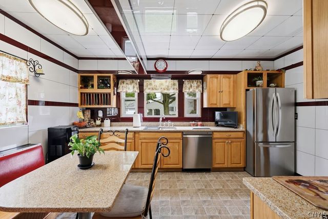 300 Malverne Drive, Syracuse, NY 13208