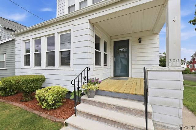 300 Malverne Drive, Syracuse, NY 13208