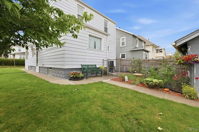300 Malverne Drive, Syracuse, NY 13208