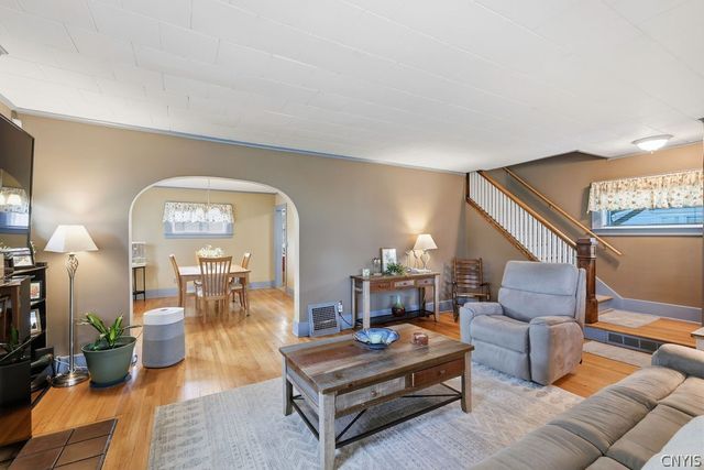 300 Malverne Drive, Syracuse, NY 13208