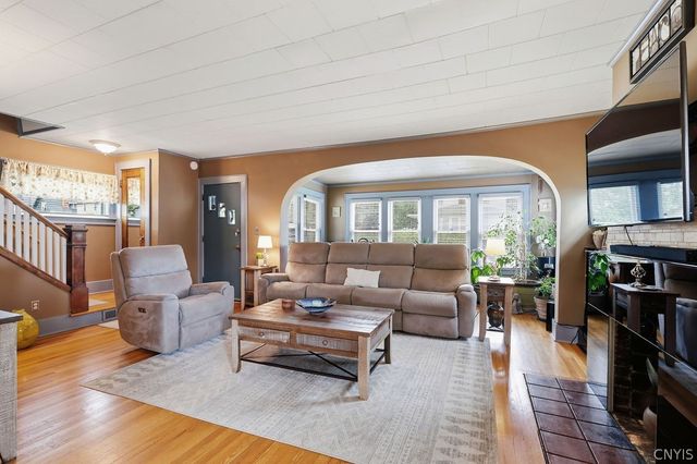 300 Malverne Drive, Syracuse, NY 13208