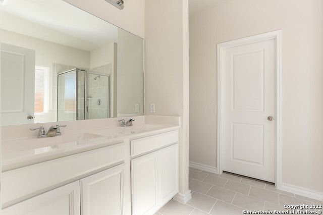 545 BLUE STEM RD, New Braunfels, TX 78130