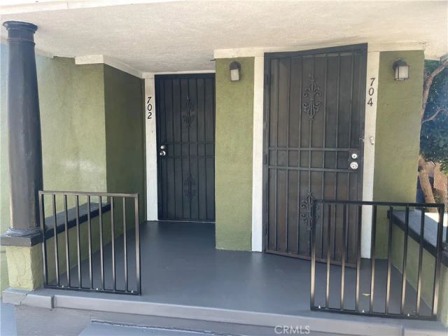 704 S Soto, Los Angeles, CA 90023