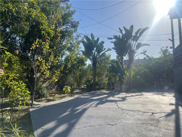704 S Soto, Los Angeles, CA 90023