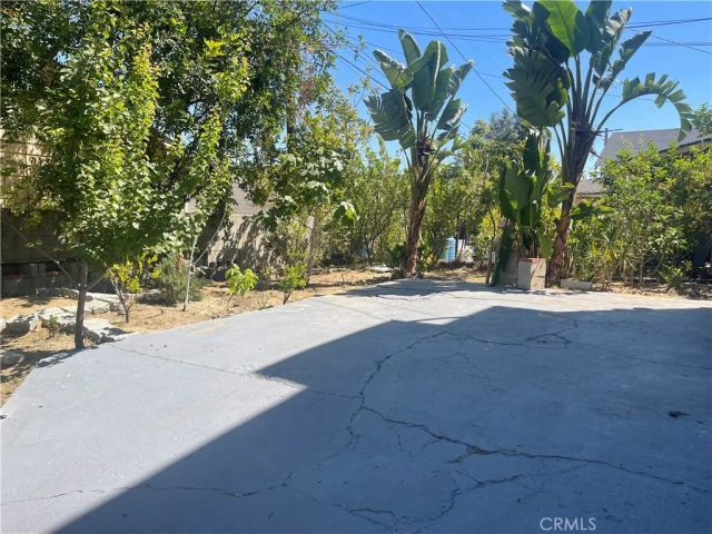 704 S Soto, Los Angeles, CA 90023