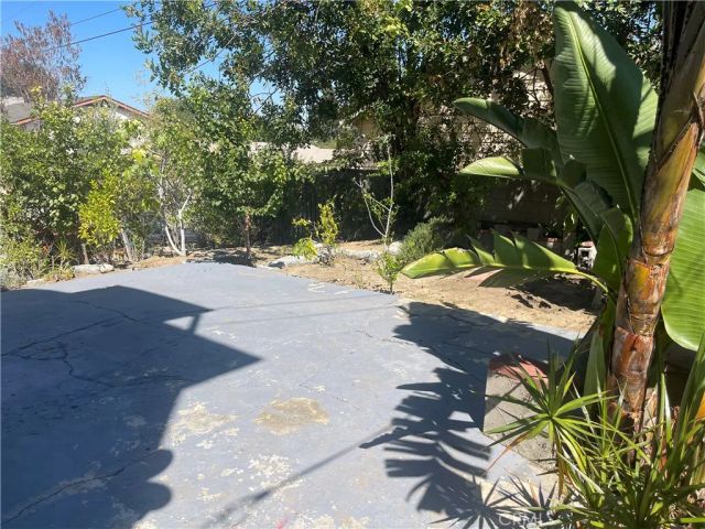 704 S Soto, Los Angeles, CA 90023