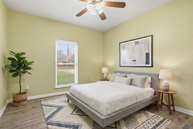 12376 Mimosa Dr, Denham Springs, LA 70726