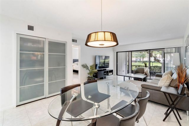 2289 SW 15th Street 129, Deerfield Beach, FL 33442