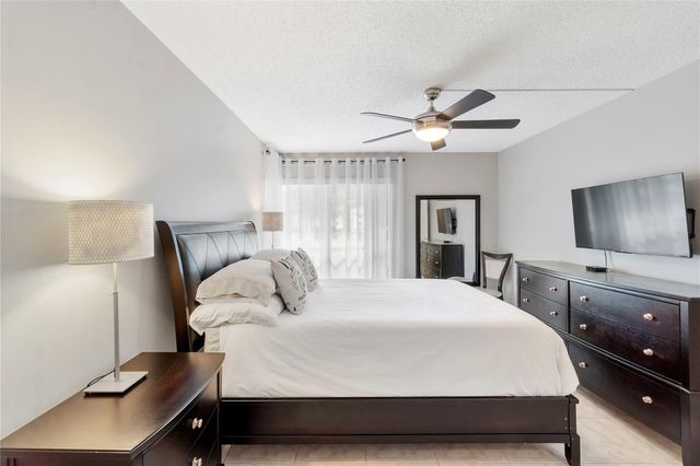 2289 SW 15th Street 129, Deerfield Beach, FL 33442