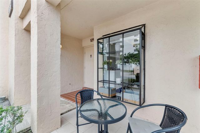 2289 SW 15th Street 129, Deerfield Beach, FL 33442