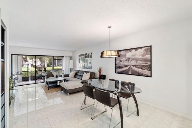 2289 SW 15th Street 129, Deerfield Beach, FL 33442