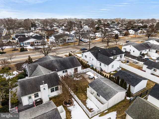 1261 ILLINOIS AVE, Cape May, NJ 08204