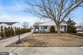 1261 ILLINOIS AVE, Cape May, NJ 08204