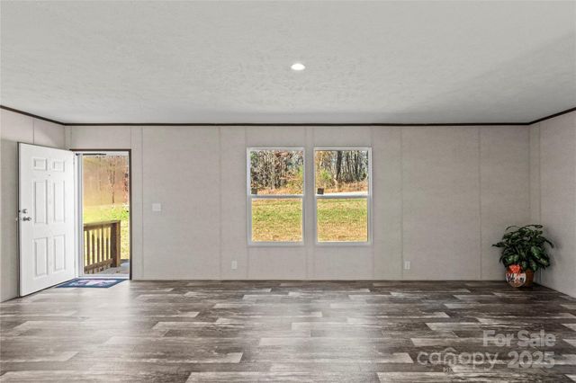 251 Center Lane 2, Thurmond, NC 28683