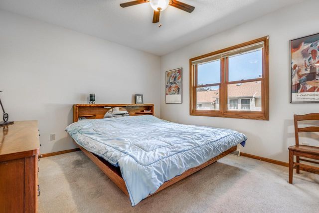 3625 Bentwood PLACE, La Crosse, WI 54601