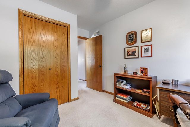 3625 Bentwood PLACE, La Crosse, WI 54601