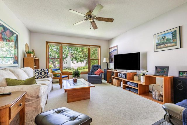 3625 Bentwood PLACE, La Crosse, WI 54601
