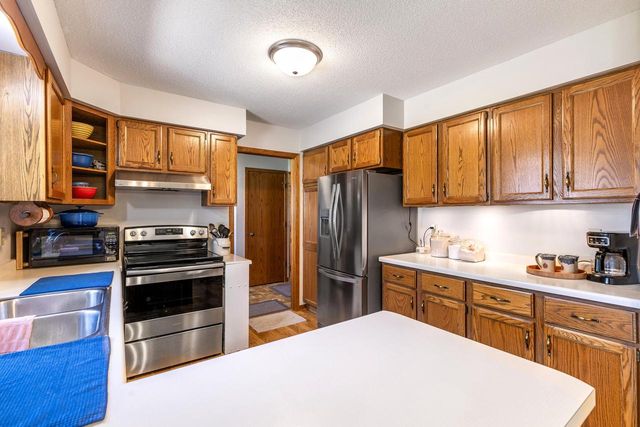 3625 Bentwood PLACE, La Crosse, WI 54601