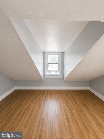 4684 HAWTHORNE ST, Philadelphia, PA 19124