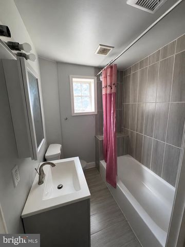 4684 HAWTHORNE ST, Philadelphia, PA 19124